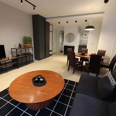 Modern In The Heart Of * Belgrad